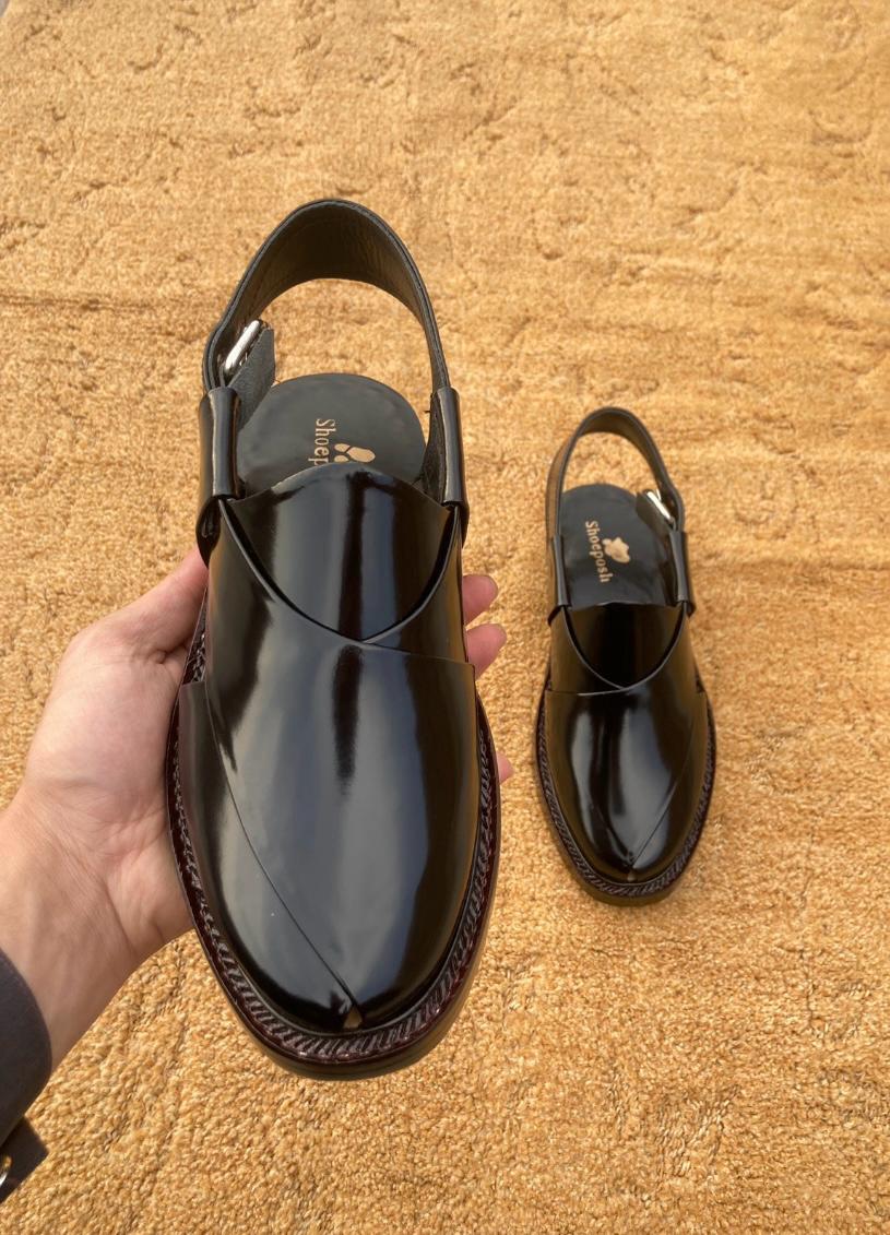 Black Glossy Peshawari Sandals